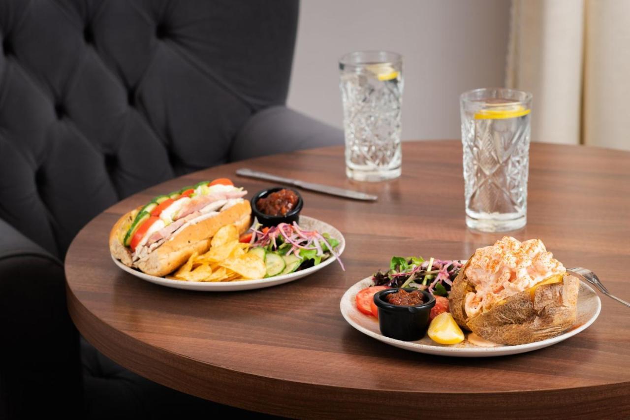The Royal & Fortescue Hotel Barnstaple Dış mekan fotoğraf